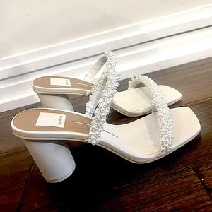 Dolce Vita Noel Heels - Vanilla Pearls NWT